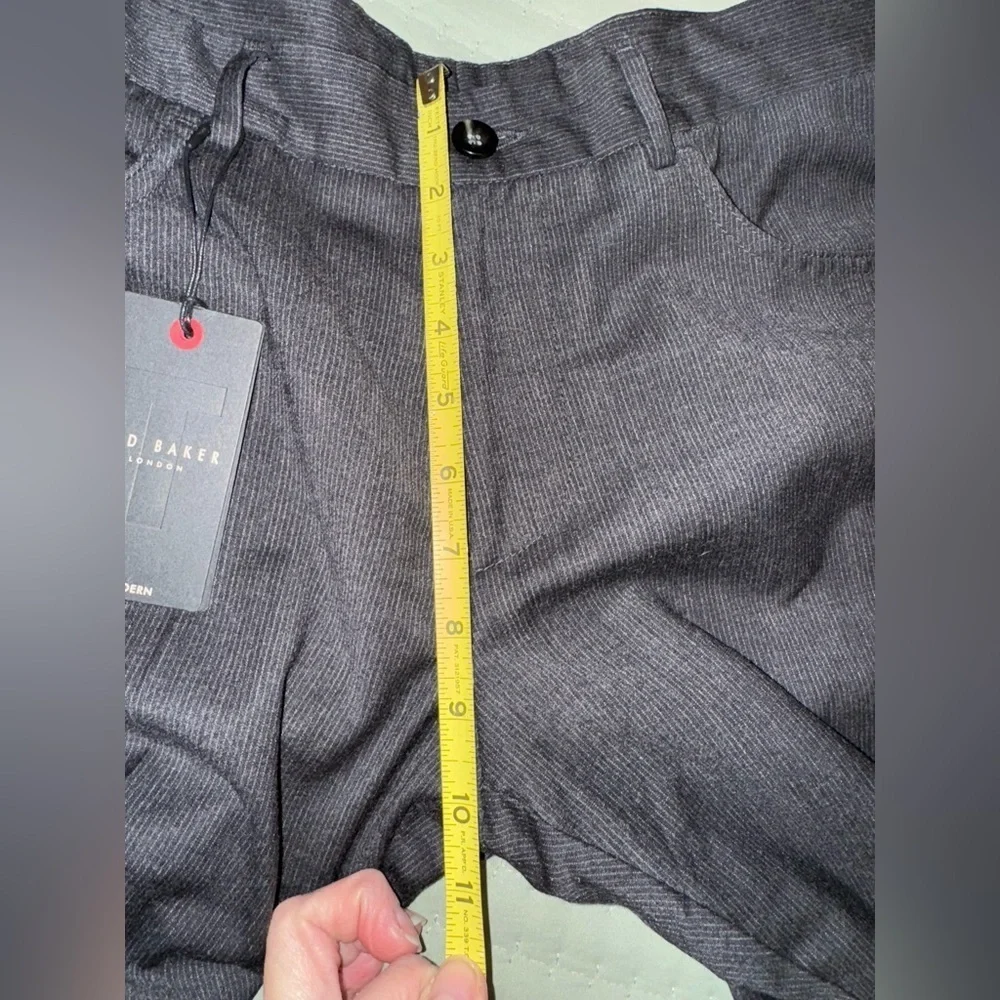 Ted Baker Jerome pant Gray Trousers. Size 34. NWT
